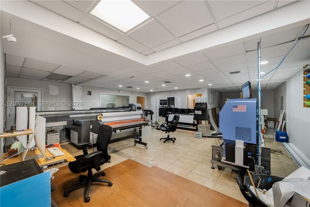 6772 W Flagler St, Miami, FL 33144