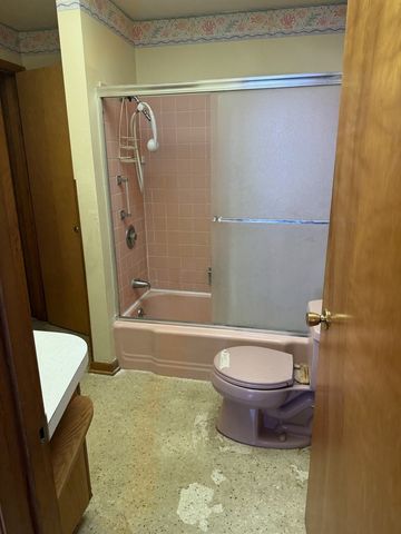 503 E Main Street, Morrison, IL 61270