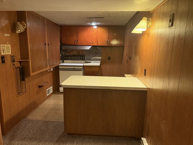 503 E Main Street, Morrison, IL 61270