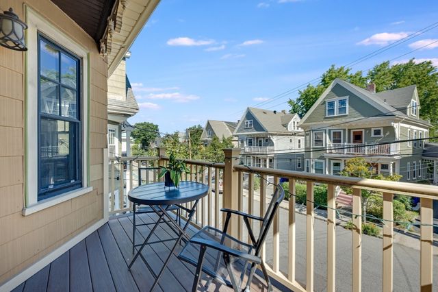 292 Summer Street 2, Somerville, MA 02144