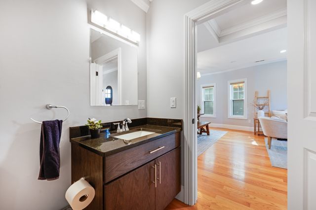 292 Summer Street 2, Somerville, MA 02144