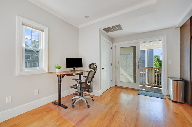 292 Summer Street 2, Somerville, MA 02144