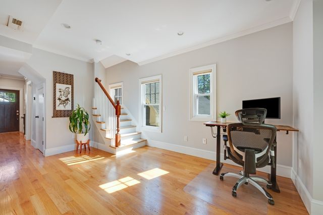 292 Summer Street 2, Somerville, MA 02144