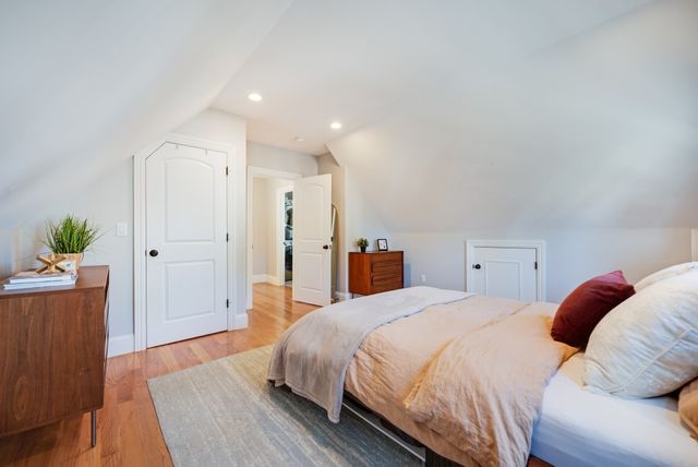 292 Summer Street 2, Somerville, MA 02144