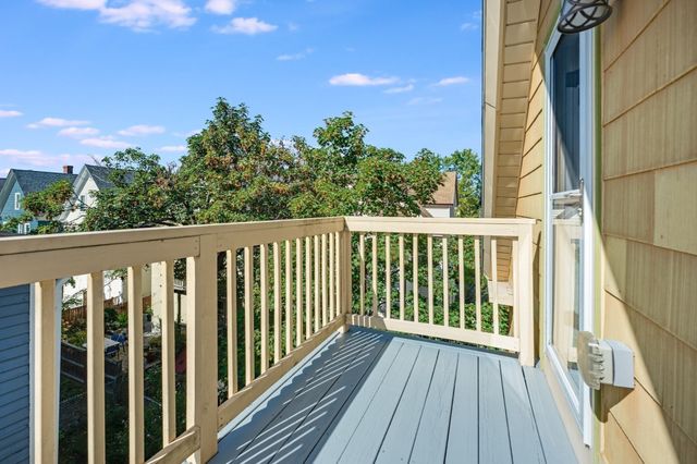 292 Summer Street 2, Somerville, MA 02144