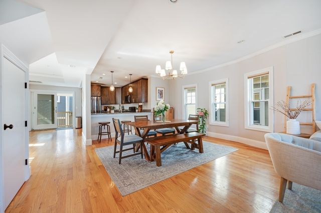 292 Summer Street 2, Somerville, MA 02144