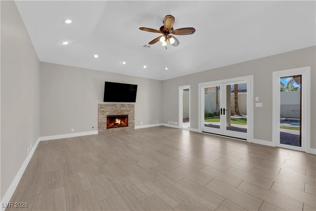 2595 Aviv Court, Las Vegas, NV 89121