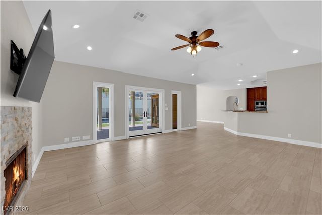 2595 Aviv Court, Las Vegas, NV 89121