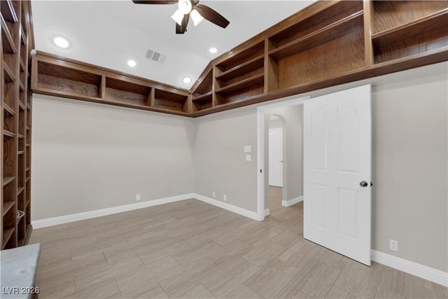 2595 Aviv Court, Las Vegas, NV 89121