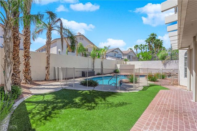 2595 Aviv Court, Las Vegas, NV 89121