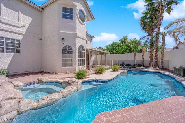 2595 Aviv Court, Las Vegas, NV 89121