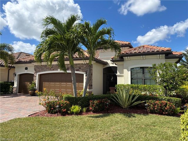28058 Kerry CT, Bonita Springs, FL 34135