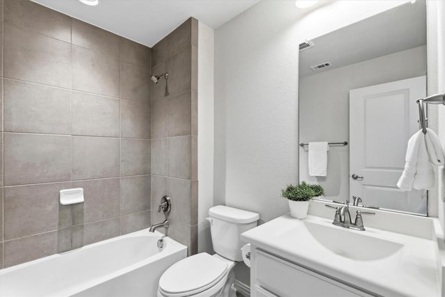 5616 Heron Drive W, Colleyville, TX 76034