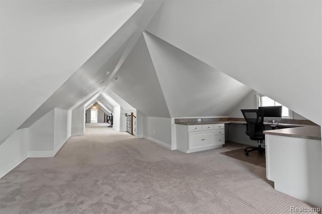 570 Pierce Street, Birmingham, MI 48009