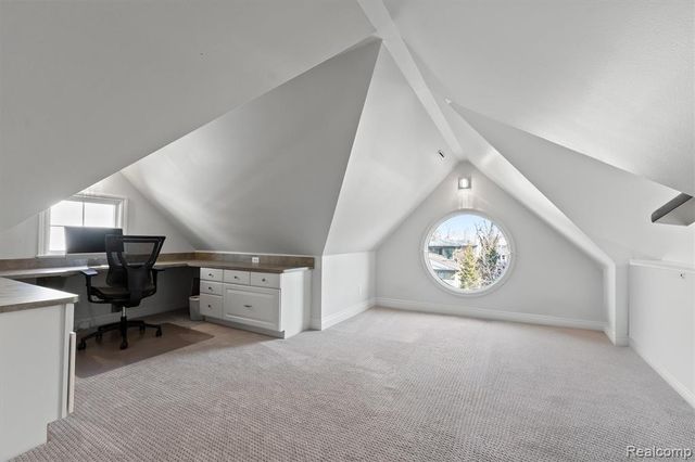 570 Pierce Street, Birmingham, MI 48009