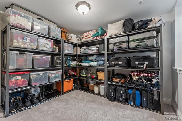 570 Pierce Street, Birmingham, MI 48009