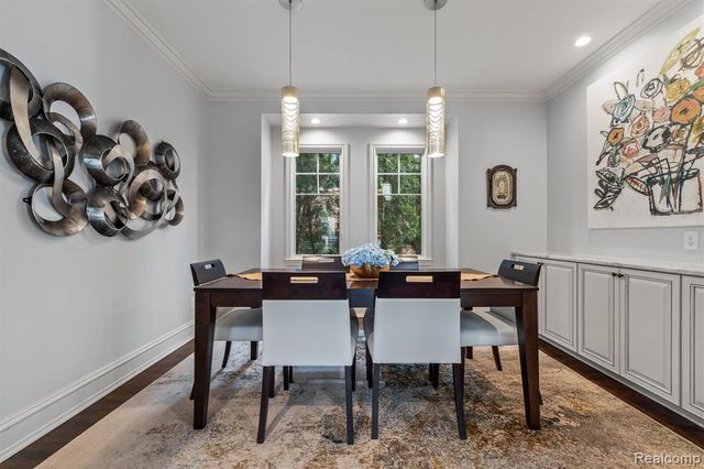 570 Pierce Street, Birmingham, MI 48009