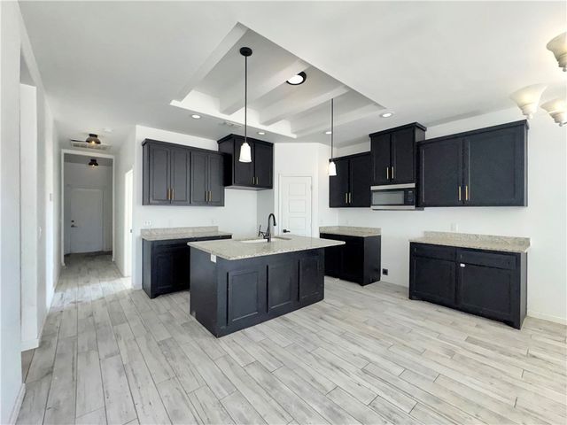 315 Schley Ave, Alice, TX 78332