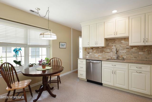 1572 Lacebark Road, Toms River, NJ 08755