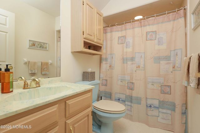 1572 Lacebark Road, Toms River, NJ 08755