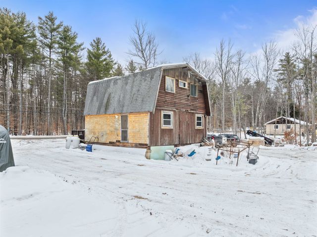 82 Sawyer Lake Road, Gilmanton, NH 03237