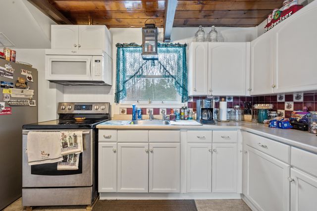 82 Sawyer Lake Road, Gilmanton, NH 03237