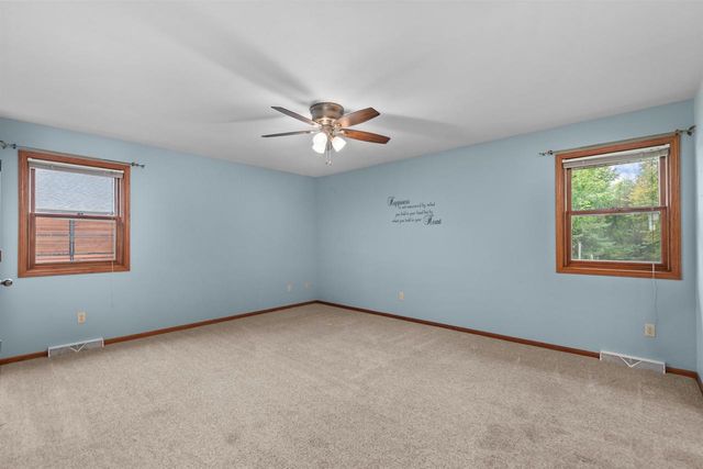 151 GRACELAND DRIVE, Oshkosh, WI 54904