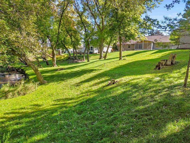 151 GRACELAND DRIVE, Oshkosh, WI 54904