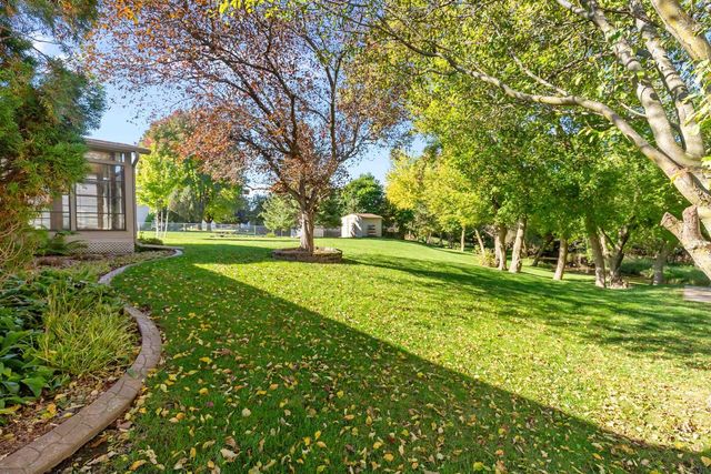 151 GRACELAND DRIVE, Oshkosh, WI 54904