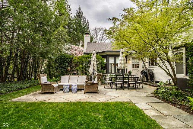 9540 Copley Drive, Indianapolis, IN 46260