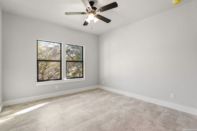 1615 Rocky Ridge Loop, Canyon Lake, TX 78133