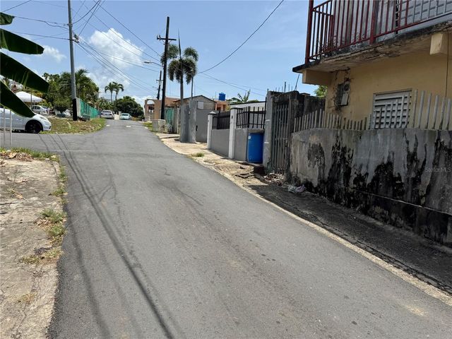 Carr 691 CALLE JOSE DE DIEGO, Vega Alta, PR 00692