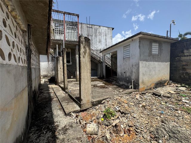 Carr 691 CALLE JOSE DE DIEGO, Vega Alta, PR 00692