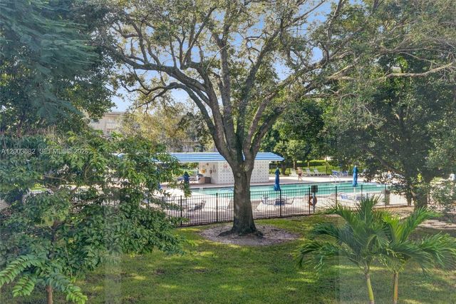 3001 Portofino Isle K2, Coconut Creek, FL 33066