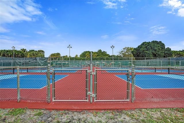 3001 Portofino Isle K2, Coconut Creek, FL 33066