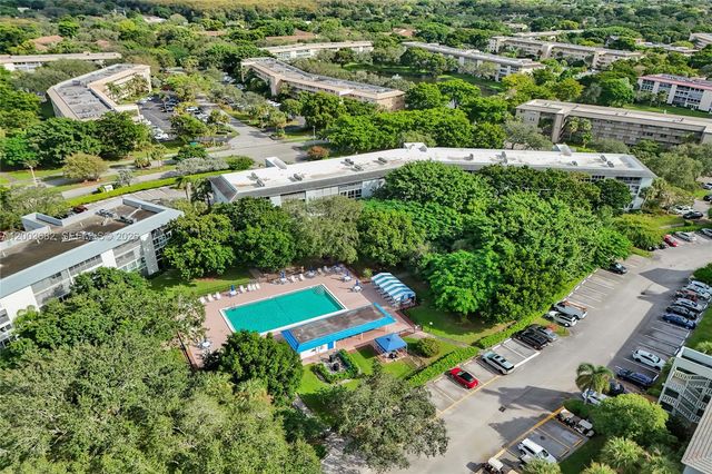 3001 Portofino Isle K2, Coconut Creek, FL 33066