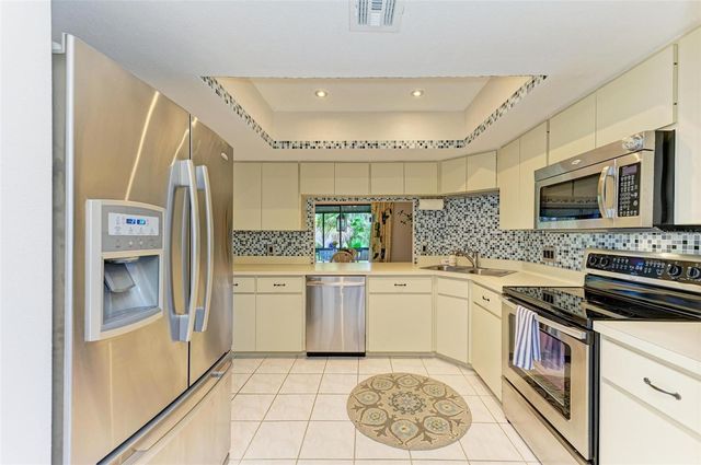 110 WOODLAND PLACE 110, Osprey, FL 34229