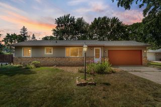 4351 Rahn Road, Eagan, MN 55122