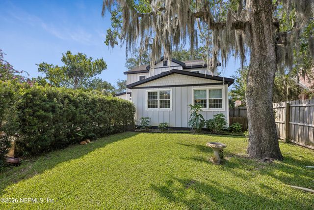 2564 PINERIDGE Road, Jacksonville, FL 32207