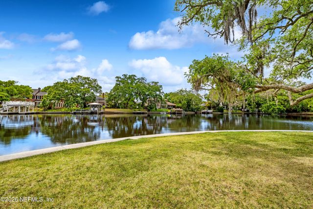 2564 PINERIDGE Road, Jacksonville, FL 32207