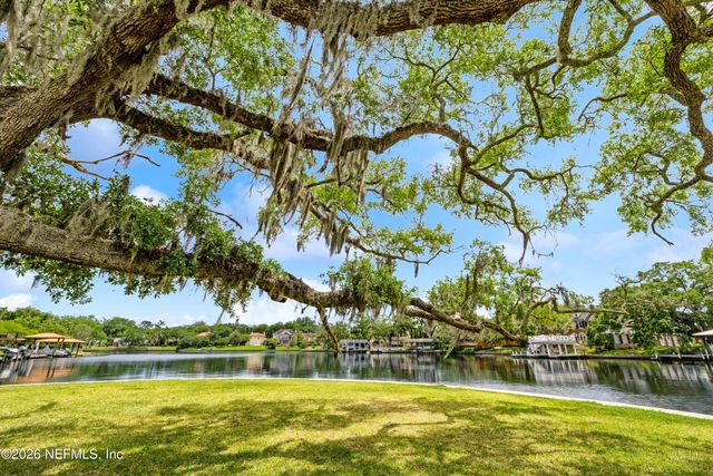 2564 PINERIDGE Road, Jacksonville, FL 32207