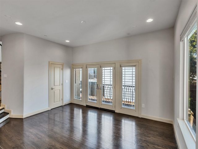 1910 Summer Street C, Houston, TX 77007