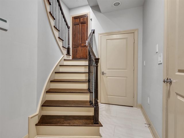 1910 Summer Street C, Houston, TX 77007