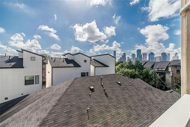 1910 Summer Street C, Houston, TX 77007