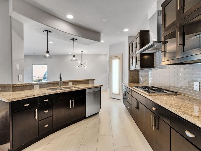 1910 Summer Street C, Houston, TX 77007