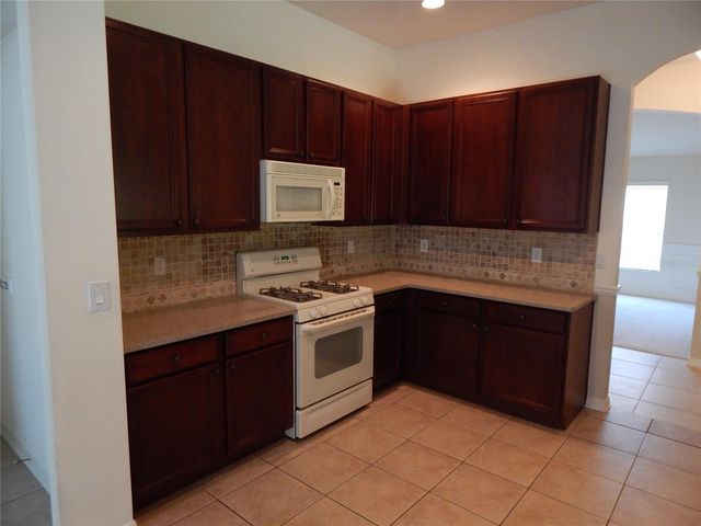 6433 BRIDGECREST DRIVE, Lithia, FL 33547