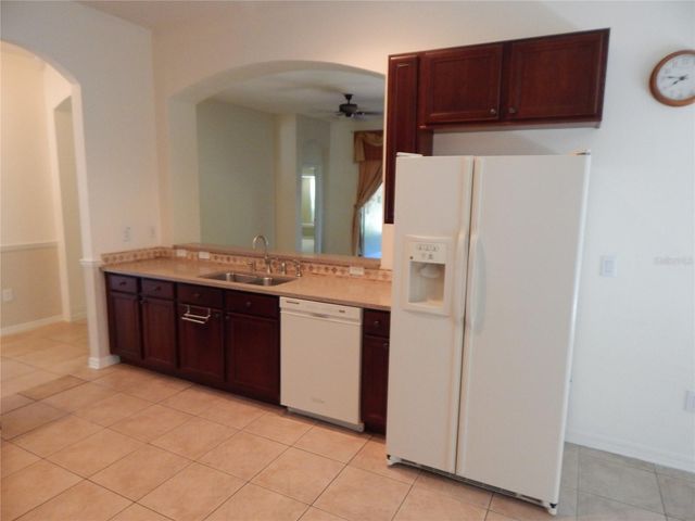 6433 BRIDGECREST DRIVE, Lithia, FL 33547