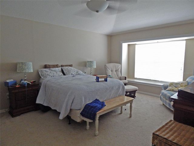 6433 BRIDGECREST DRIVE, Lithia, FL 33547
