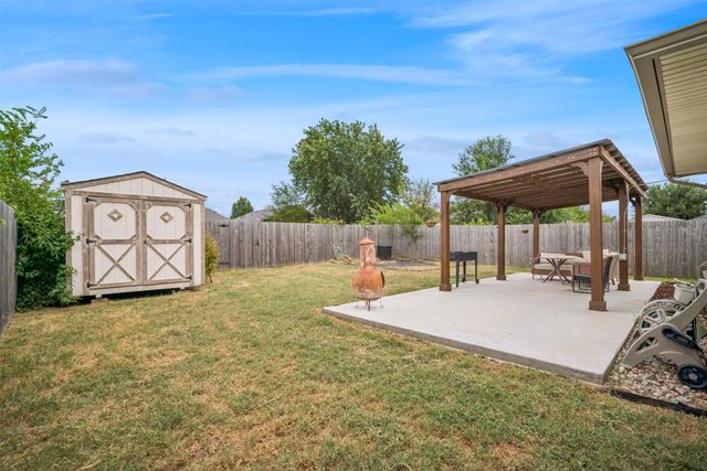 611 N Elizabeth Street, Sapulpa, OK 74066