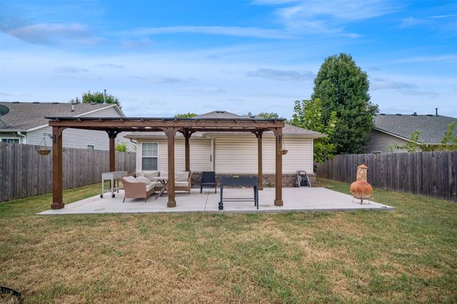 611 N Elizabeth Street, Sapulpa, OK 74066